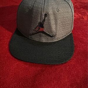 Nike Air Jordan Youth Adjustable Jumpman logo Black/ Gray SnapBack Baseball Cap